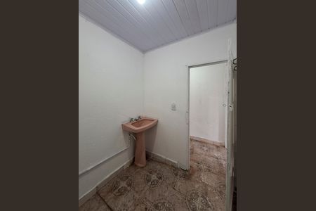 Banheiro de casa para alugar com 1 quarto, 40m² em Vila Nova Cachoeirinha, São Paulo