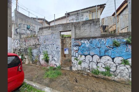 Casa para alugar com 40m², 1 quarto e sem vaga Casa para alugar com 40m², 1 quarto e sem vagaFachada