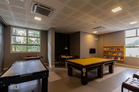 Studio à venda com 40m², 1 quarto e 1 vaga Studio à venda com 40m², 1 quarto e 1 vagaSalão de jogos