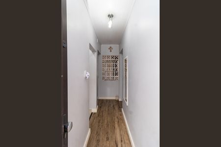 Casa à venda com 89m², 2 quartos e 1 vagaCorredor - Quartos