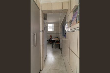 Casa à venda com 89m², 2 quartos e 1 vagaCozinha - Corredor