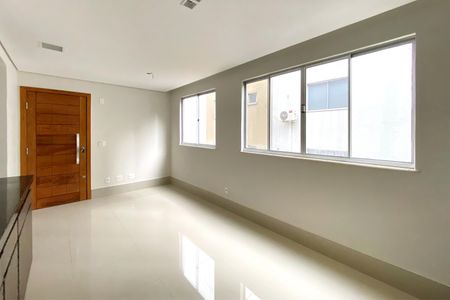 Sala de apartamento para alugar com 2 quartos, 70m² em Santo Antônio, Belo Horizonte