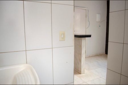 Apartamento para alugar com 2 quartos, 50m² em Setor dos Funcionários, Goiânia