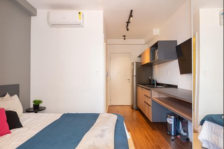 Studio para alugar com 24m², 1 quarto e sem vaga Studio para alugar com 24m², 1 quarto e sem vagaQuarto