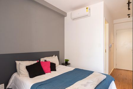 Studio para alugar com 24m², 1 quarto e sem vaga Studio para alugar com 24m², 1 quarto e sem vagaQuarto