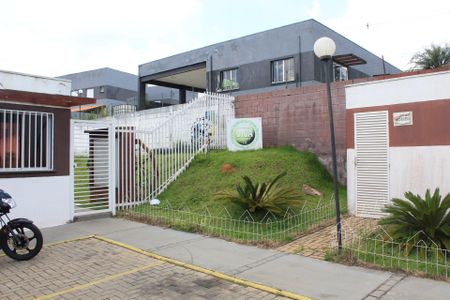 Casa de condomínio para alugar com 50m², 2 quartos e 2 vagas Casa de condomínio para alugar com 50m², 2 quartos e 2 vagasVista da Rua