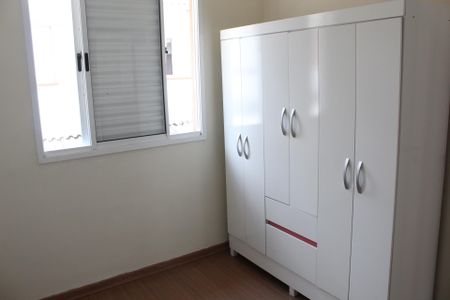 Quarto 2 de casa de condomínio para alugar com 2 quartos, 50m² em Chácara Tropical (caucaia do Alto), Cotia