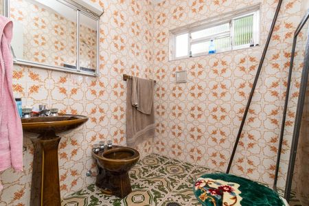 Casa à venda com 175m², 3 quartos e 2 vagasBanheiro 1