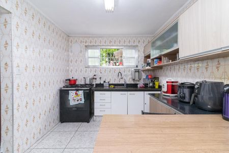 Casa à venda com 175m², 3 quartos e 2 vagasCozinha