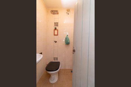 Casa à venda com 175m², 3 quartos e 2 vagasBanheiro 3