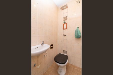 Casa à venda com 175m², 3 quartos e 2 vagasBanheiro 3