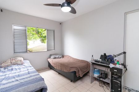 Casa à venda com 175m², 3 quartos e 2 vagasQuarto 2