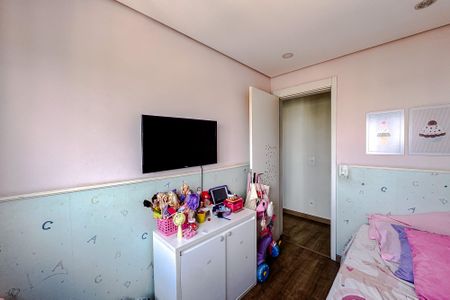 Apartamento à venda com 80m², 3 quartos e 1 vagaQuarto 2