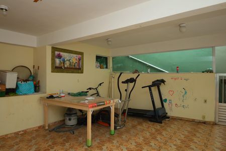 Casa à venda com 170m², 2 quartos e 1 vagaGaragem