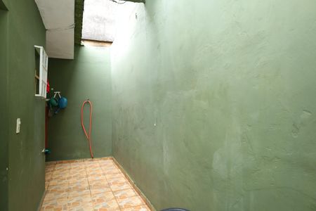 Casa à venda com 170m², 2 quartos e 1 vagaQuintal