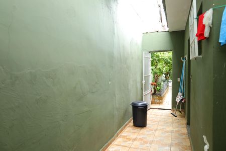 Casa à venda com 170m², 2 quartos e 1 vagaQuintal