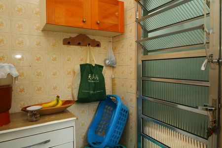 Casa à venda com 170m², 2 quartos e 1 vagaÁrea de Serviço