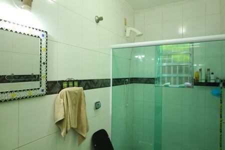 Casa à venda com 170m², 2 quartos e 1 vagaBanheiro 2