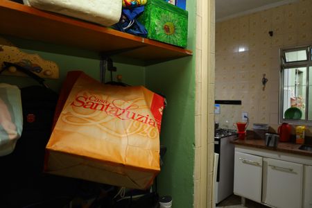 Casa à venda com 170m², 2 quartos e 1 vagaCozinha - Dispensa