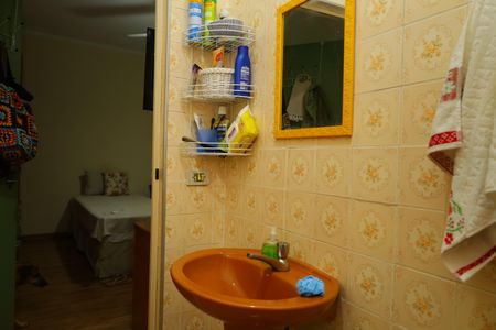 Casa à venda com 170m², 2 quartos e 1 vagaBanheiro 1 - Suíte