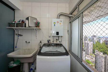 Apartamento à venda com 177m², 3 quartos e 2 vagasÁrea de Serviço 
