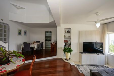 Apartamento à venda com 177m², 3 quartos e 2 vagasSala