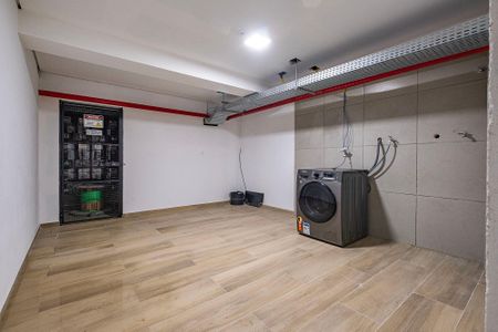 Lavanderia de kitnet/studio para alugar com 1 quarto, 22m² em Pinheiros, São Paulo