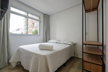 Quarto de apartamento para alugar com 1 quarto, 25m² em Pinheiros, São Paulo