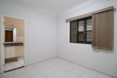 Casa para alugar com 250m², 3 quartos e 4 vagasQuarto 1 - Suíte