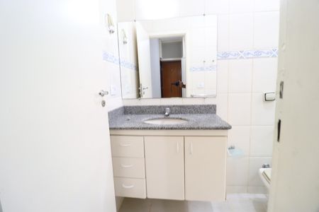 Casa para alugar com 250m², 3 quartos e 4 vagasBanheiro do Quarto 1