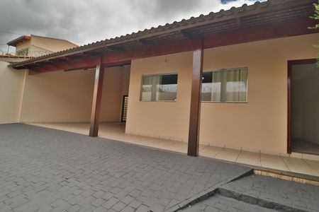 Casa para alugar com 250m², 3 quartos e 4 vagasVaranda da Sala
