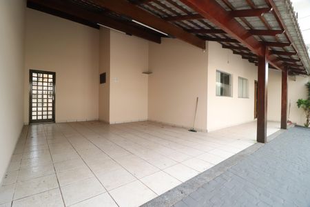 Casa para alugar com 250m², 3 quartos e 4 vagasVaranda da Sala