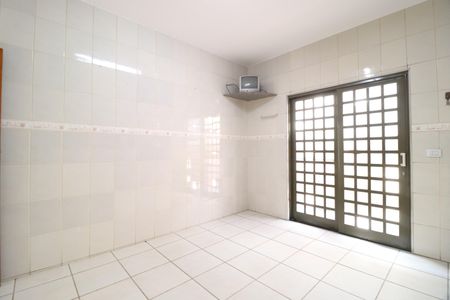 Casa para alugar com 250m², 3 quartos e 4 vagasCopa