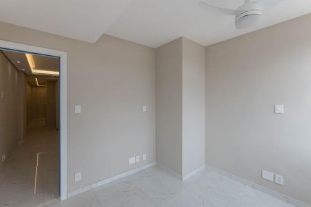 Quarto  de apartamento à venda com 2 quartos, 60m² em Vila Isabel, Rio de Janeiro