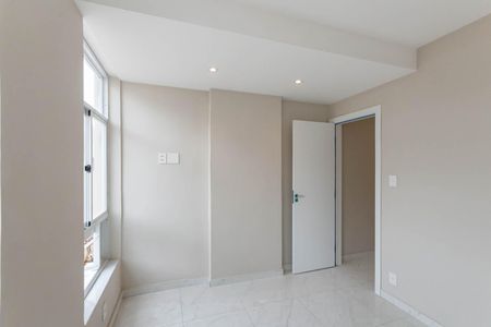 Apartamento à venda com 60m², 2 quartos e 1 vagaQuarto 