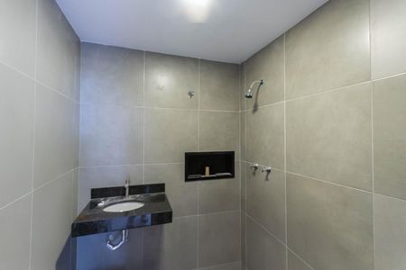 Banheiro Suíte de apartamento à venda com 2 quartos, 60m² em Vila Isabel, Rio de Janeiro