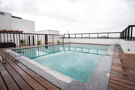 Apartamento para alugar com 55m², 2 quartos e 1 vagaÁrea comum - Piscina