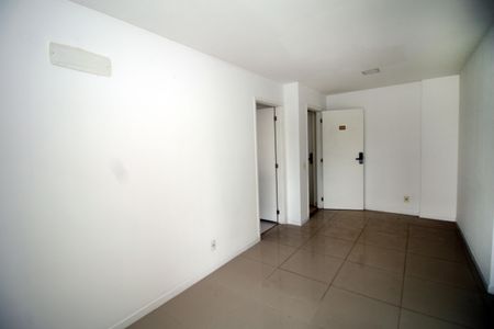 Sala de apartamento para alugar com 2 quartos, 62m² em Vila da Penha, Rio de Janeiro