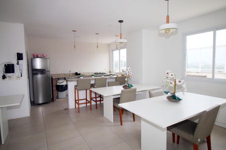 Apartamento para alugar com 62m², 2 quartos e 1 vagaÁrea comum - Salão de festas