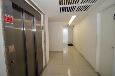 Apartamento para alugar com 62m², 2 quartos e 1 vagaÁrea comum - Elevadores