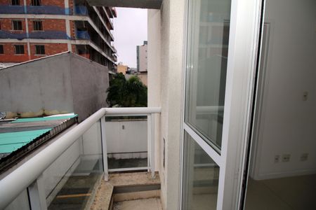 Apartamento para alugar com 62m², 2 quartos e 1 vagaVaranda