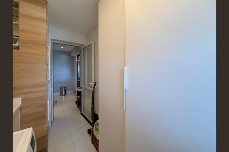 Apartamento à venda com 132m², 3 quartos e 3 vagas Apartamento à venda com 132m², 3 quartos e 3 vagasÁrea de Serviço