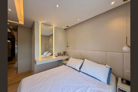 Apartamento à venda com 132m², 3 quartos e 3 vagas Apartamento à venda com 132m², 3 quartos e 3 vagasSuíte 1