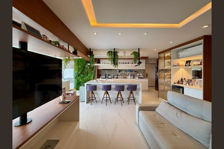 Apartamento à venda com 132m², 3 quartos e 3 vagas Apartamento à venda com 132m², 3 quartos e 3 vagasSala