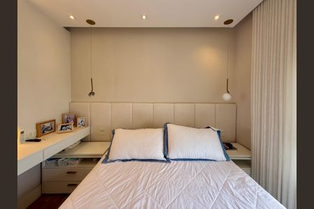 Apartamento à venda com 132m², 3 quartos e 3 vagas Apartamento à venda com 132m², 3 quartos e 3 vagasSuíte 1