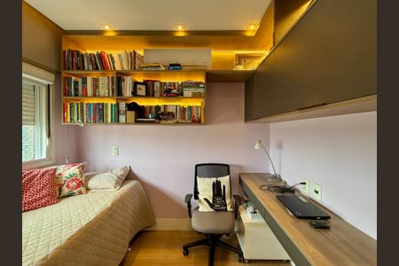 Apartamento à venda com 132m², 3 quartos e 3 vagas Apartamento à venda com 132m², 3 quartos e 3 vagasSuíte 3