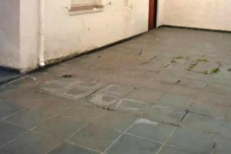 Casa à venda com 230m², 3 quartos e 3 vagas