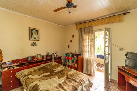 Casa à venda com 240m², 3 quartos e 2 vagasQuarto 1