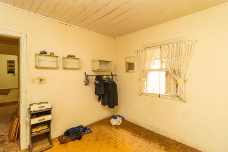 Casa à venda com 240m², 3 quartos e 2 vagasQuarto 3