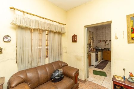 Sala de casa à venda com 3 quartos, 240m² em Vila Leonor, São Paulo